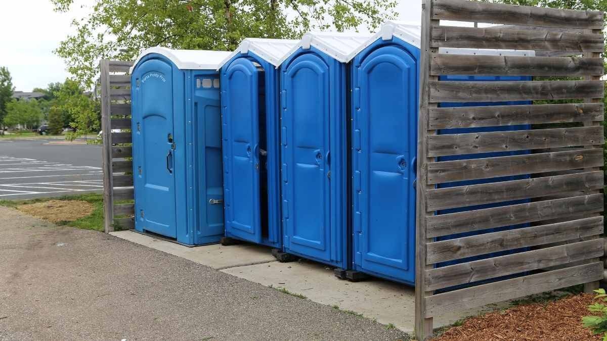 Porta Potty Rental Pros - Affordable Porta Potty Solutions in Vian, OK, 74962